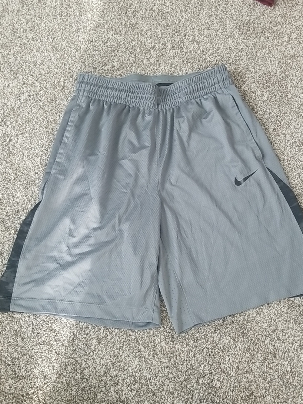 Nike Men’s Light Gray Athletic Shorts with Dark Gray Accents